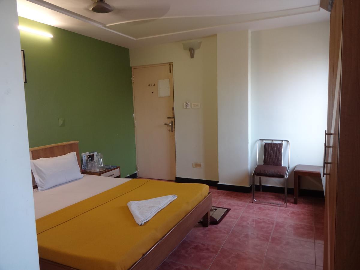 Hotel S R M Central Park Chennai Ngoại thất bức ảnh