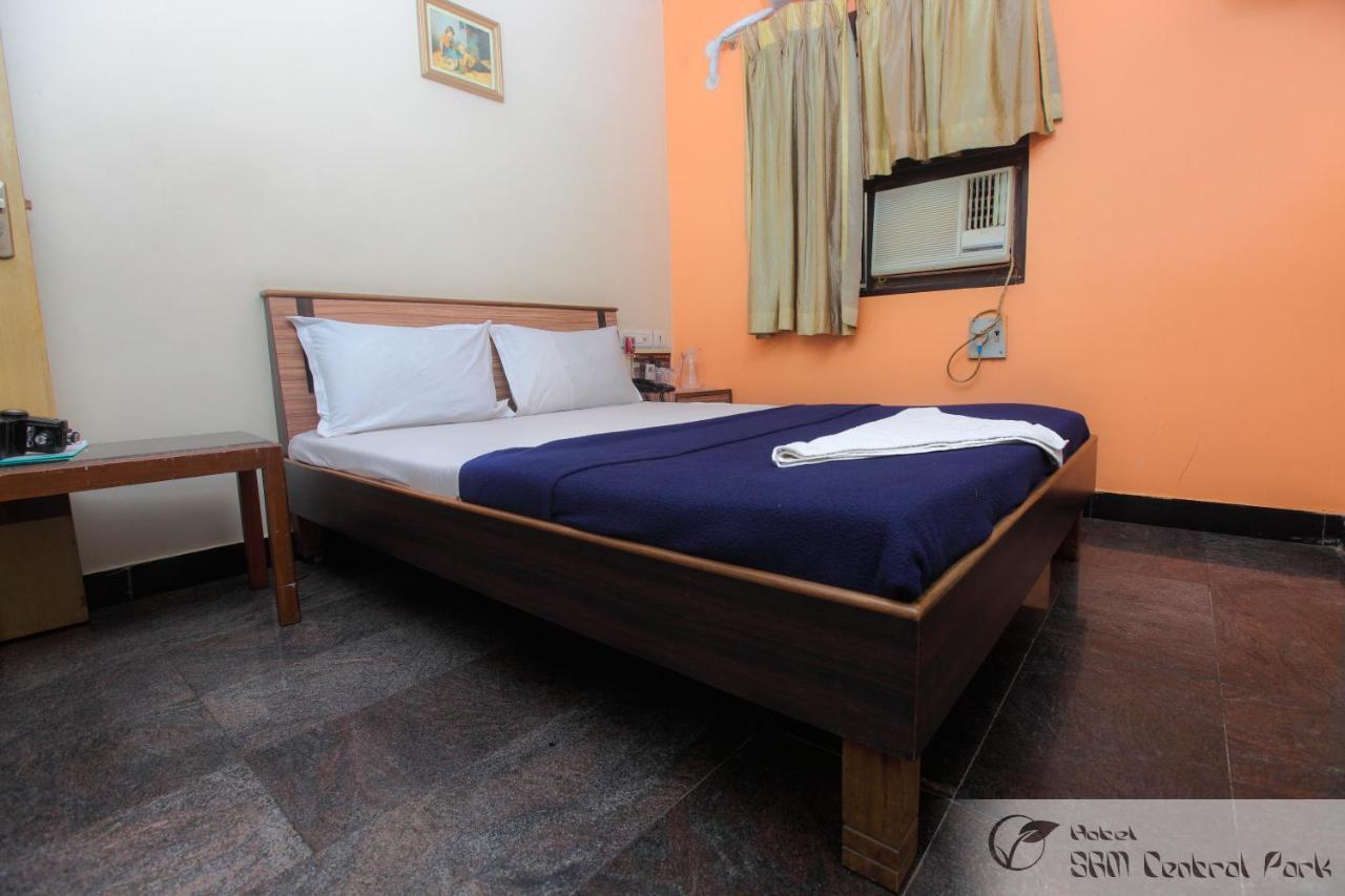 Hotel S R M Central Park Chennai Ngoại thất bức ảnh